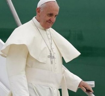 Papa Francesco: «Non ho mai abbandonato i gay»