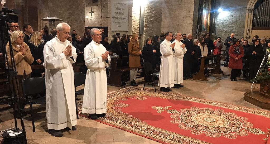 4 nuovi diaconi permanenti ordinati dal vescovo